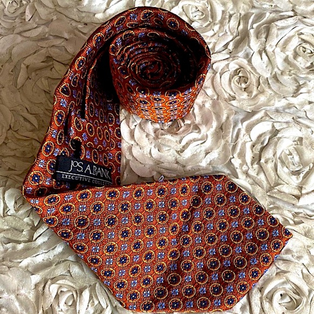New Jos. A. Bank mens silk floral tie